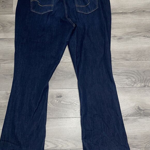 Signature Levi Strauss Mid Rise Bootcut Jeans Women Sz 24M w37 L32 Dark Wash - Picture 10 of 11